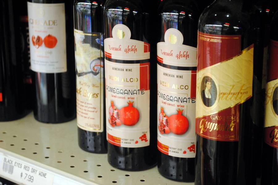 Гранатовое вино из Армении и Израиля