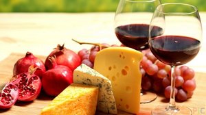 Гранатовое вино из Армении и Израиля