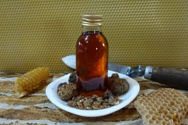 Настойка прополиса на спирту