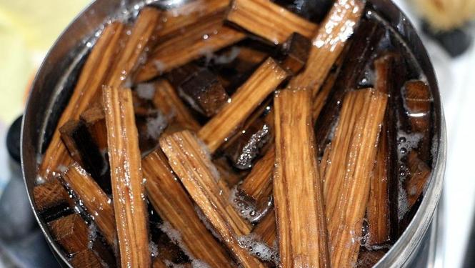 Делаем самогон с помощью дубовой щепы