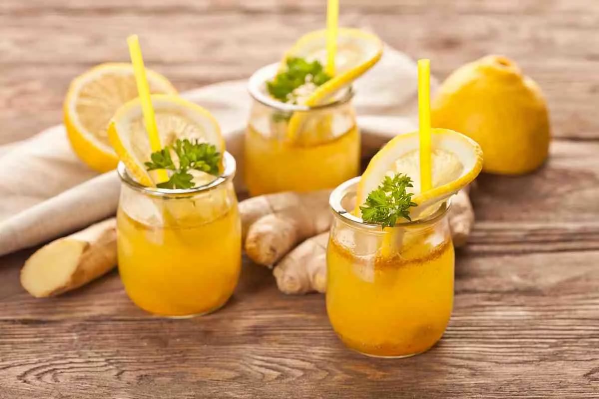 Как приготовить настойку из айвы на самогоне и водке