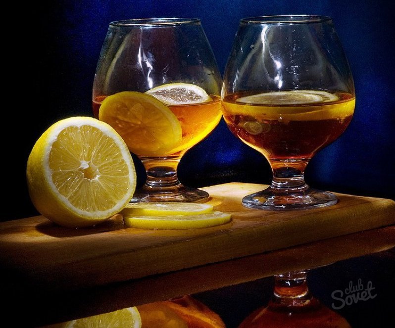 С чем пьют коньяк и чем закусывают