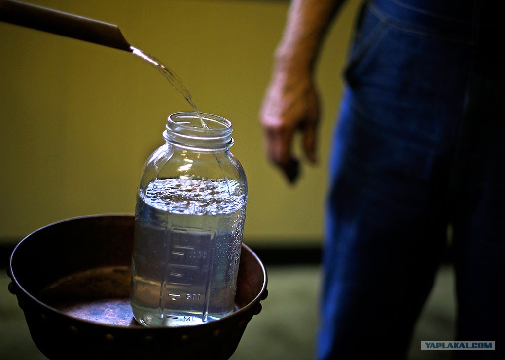 фильтрация после очистка самогона углем