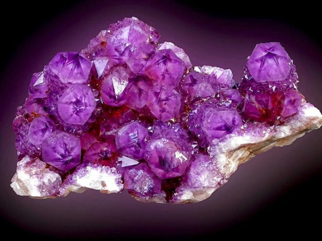 Какой камень может стать оберегом от алкоголизма