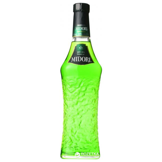 Делаем различные коктейли с ликерами