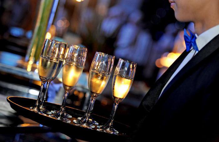 Игристое вино Santo Stefano