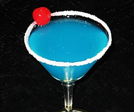 Как приготовить коктейль Космополитен