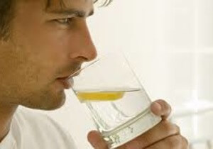 Помогает ли лимон от похмелья