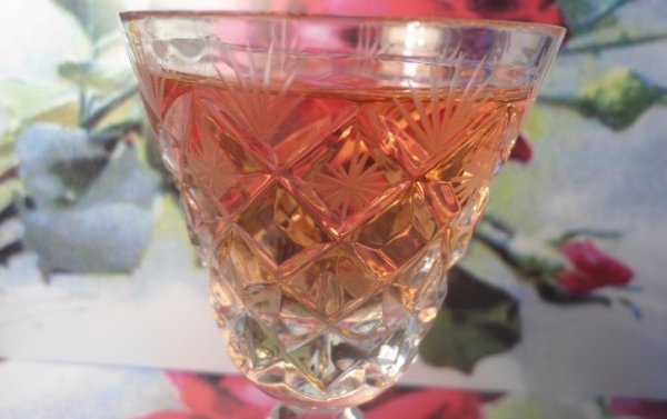 Как готовится настойка на фейхоа