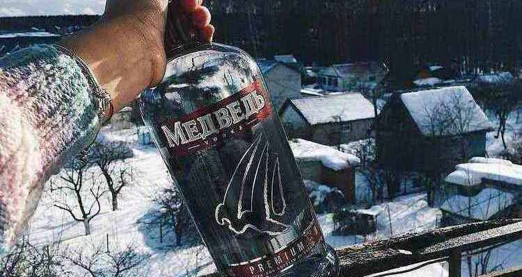Водка Медведь
