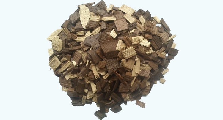 Делаем самогон с помощью дубовой щепы