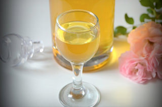 Как готовится настойка на фейхоа