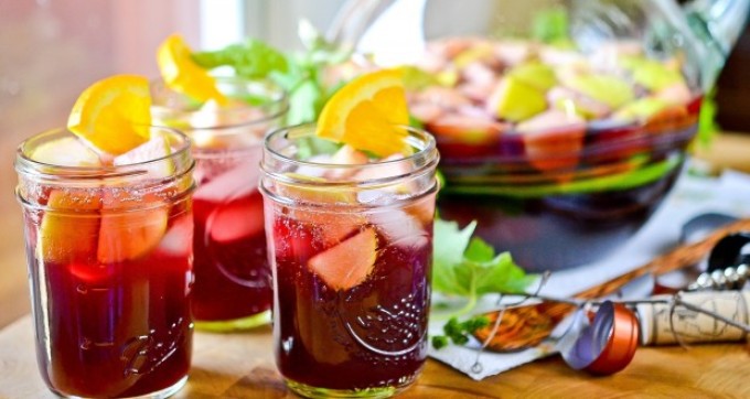 Как сделать сангрию самостоятельно
