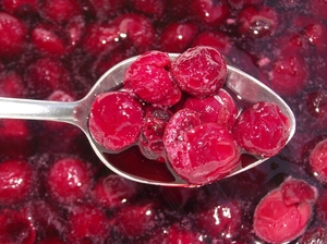 Делаем вишню на коньяке