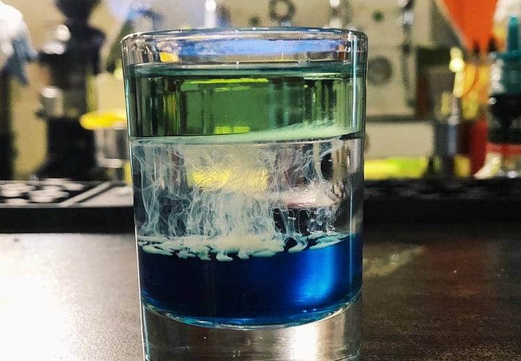 Как приготовить коктейль Медуза