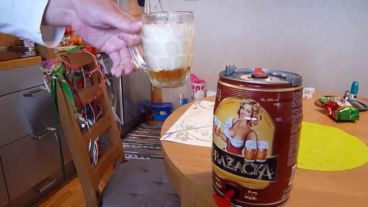 Пиво в бочонках по 5 литров