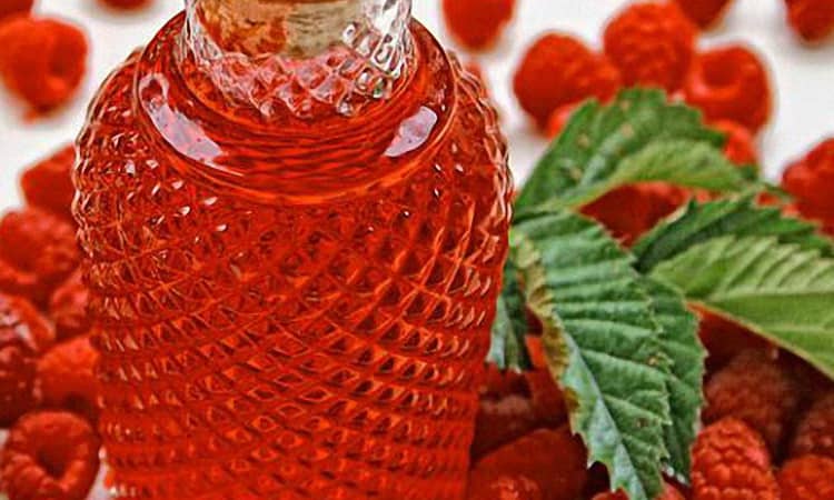 Делаем различные коктейли с ликерами