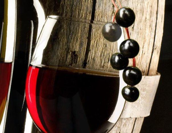 самогон на черемухе в бокале